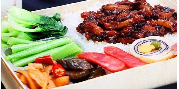 深圳快餐配送如何才能留住回头客？